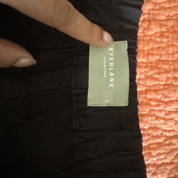 Everlane easy shorts - Picture 2 of 2